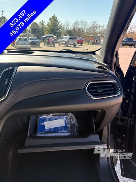 Used 2022 Chevrolet Equinox RS w/ Infotainment Package image 33