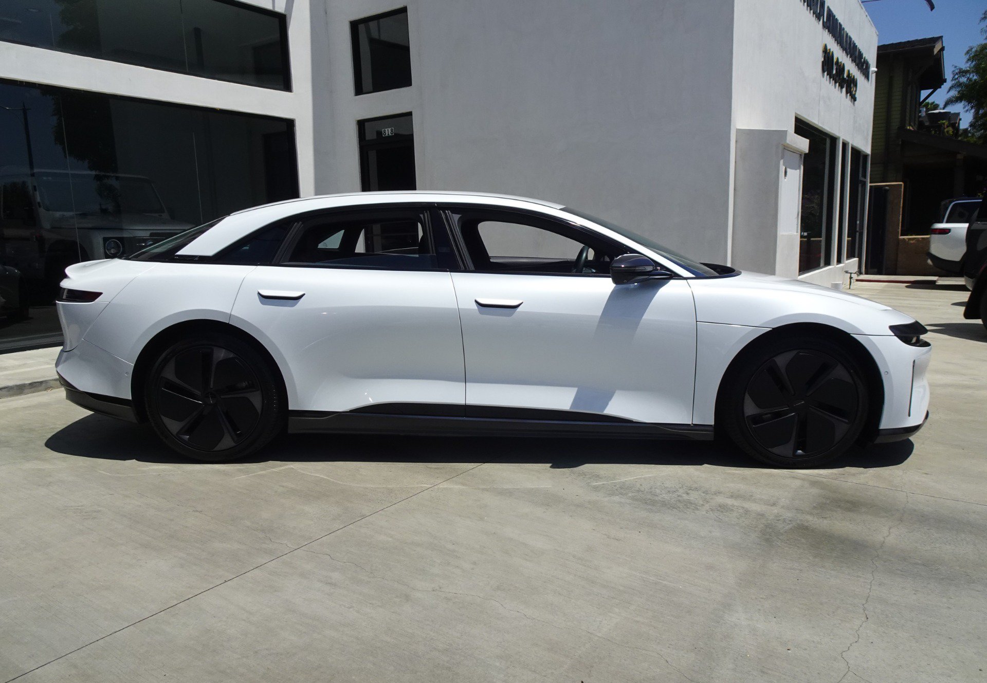 Used 2024 Lucid Air Touring AWD/4WD image 8