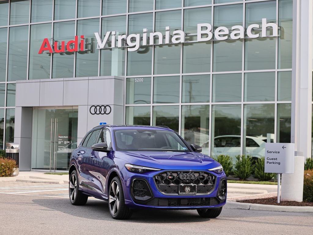 New 2026 Audi SQ5 Prestige AWD/4WD image 1