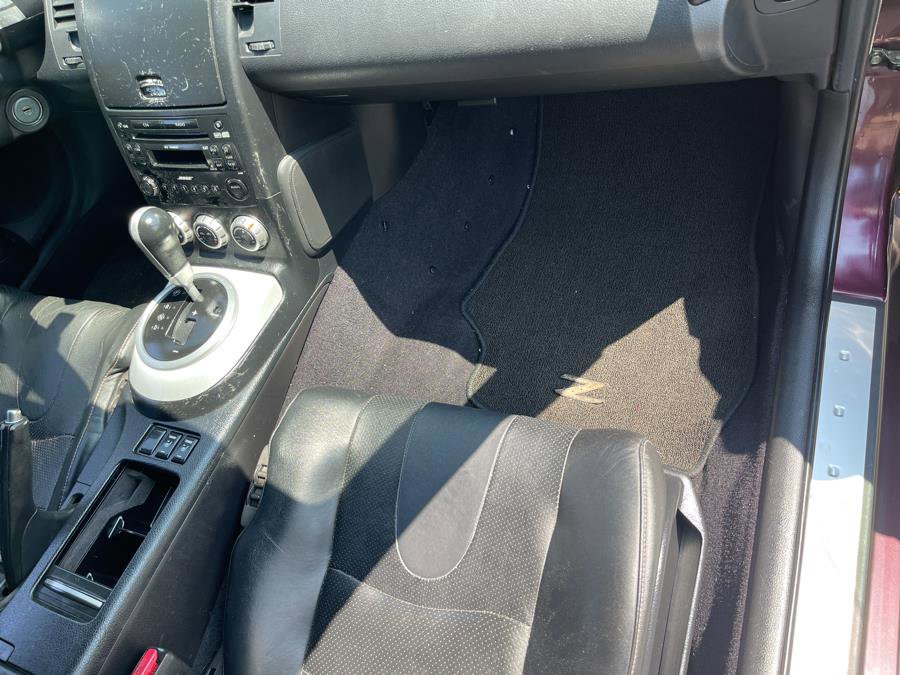 Used 2006 Nissan 350Z Touring image 39