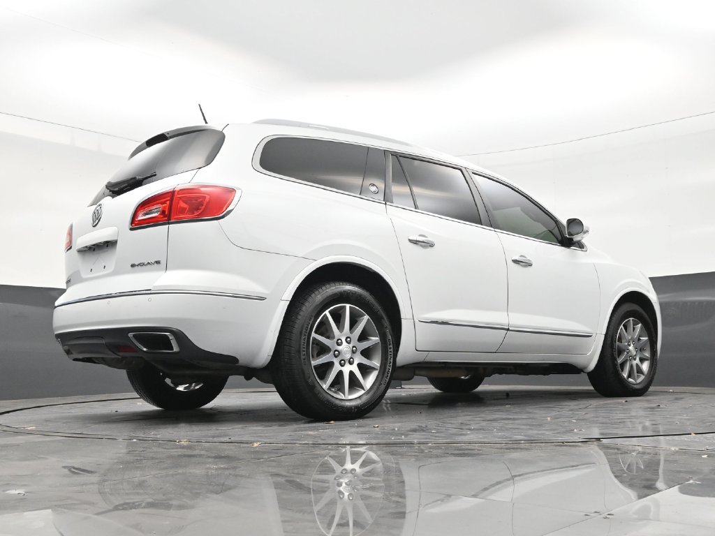 Used 2017 Buick Enclave Leather FWD image 24