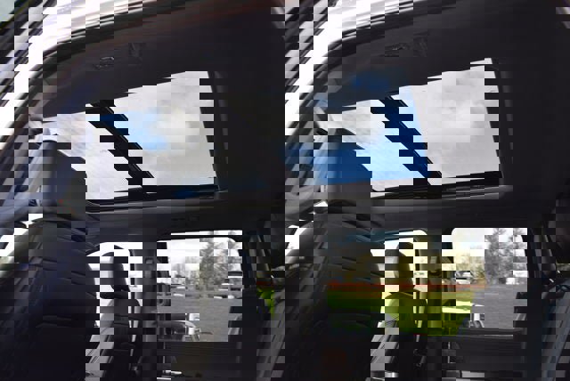 New 2026 Ford F350 Lariat w/ Black Appearance Package image 10