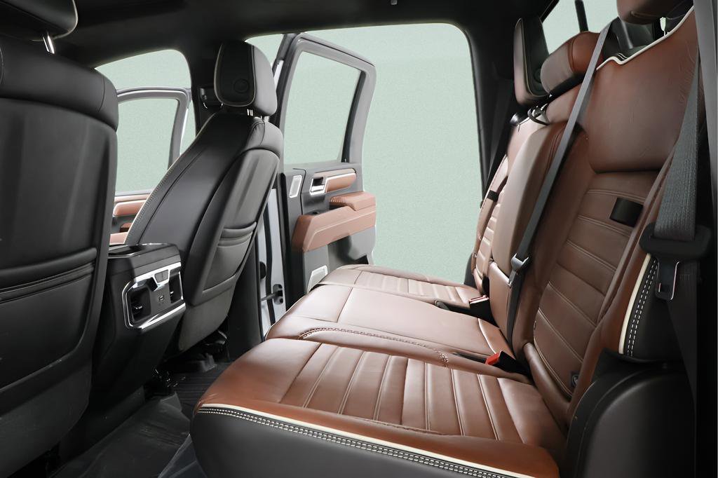 Used 2024 GMC Sierra 2500 Denali Ultimate image 22