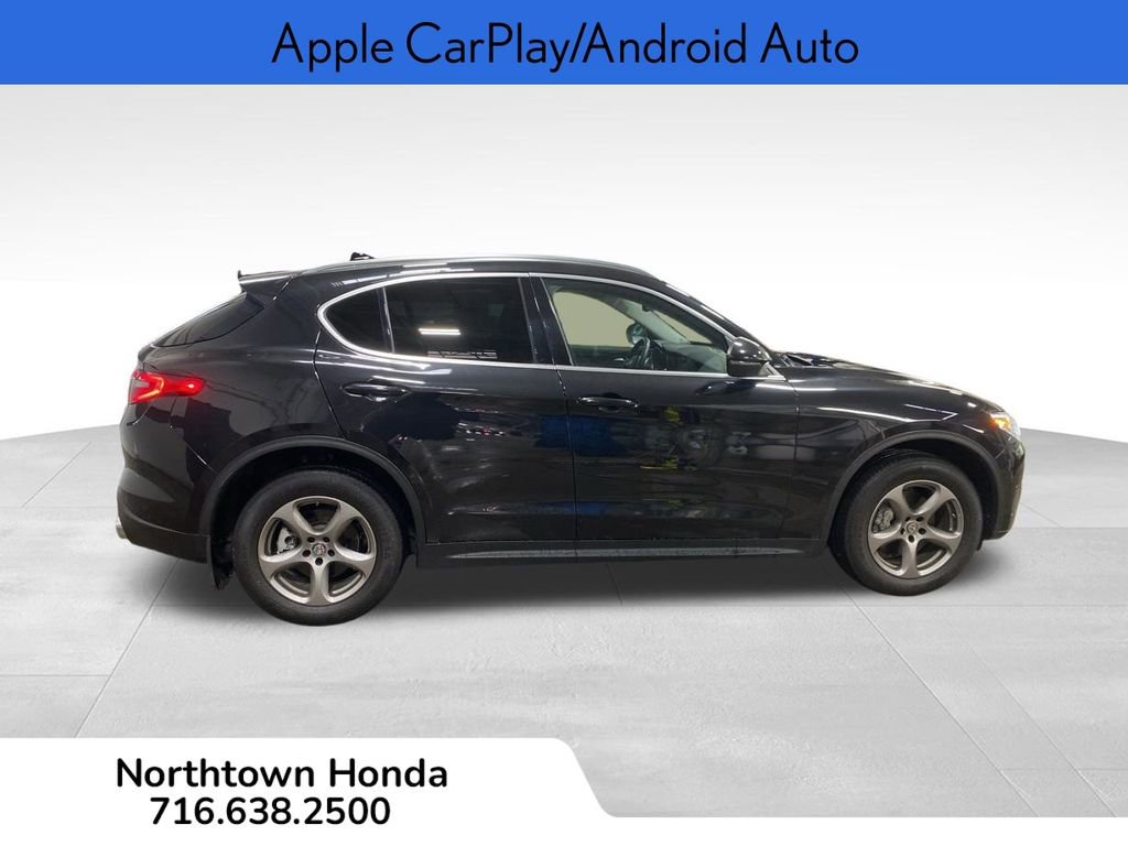 Used 2021 Alfa Romeo Stelvio Sprint w/ Sun & Sound Package image 10