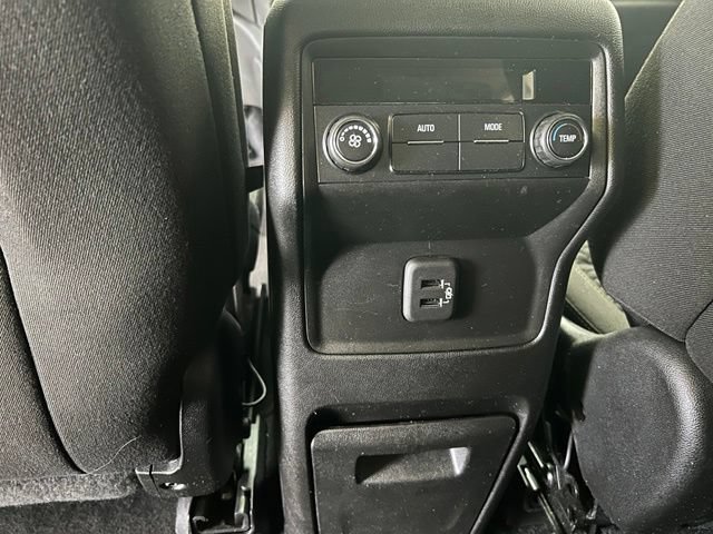Used 2019 GMC Acadia SLE FWD image 25