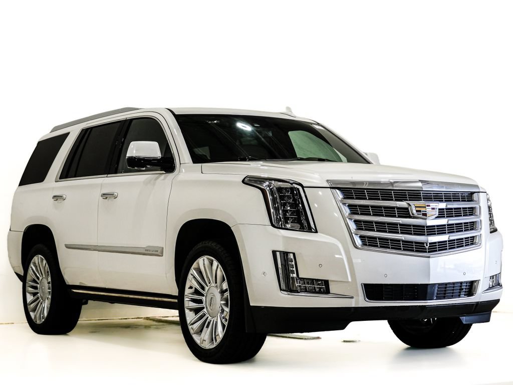 Used 2020 Cadillac Escalade Platinum AWD/4WD image 1