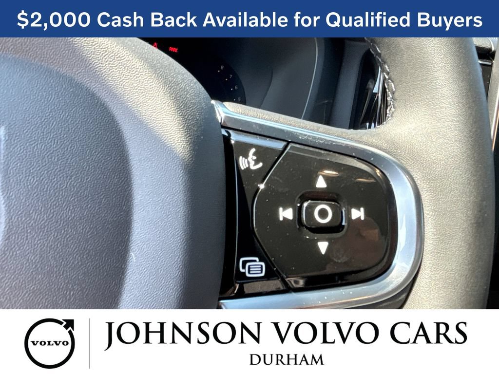 New 2026 Volvo XC60 B5 Plus w/ Protection Package Premier AWD/4WD image 18