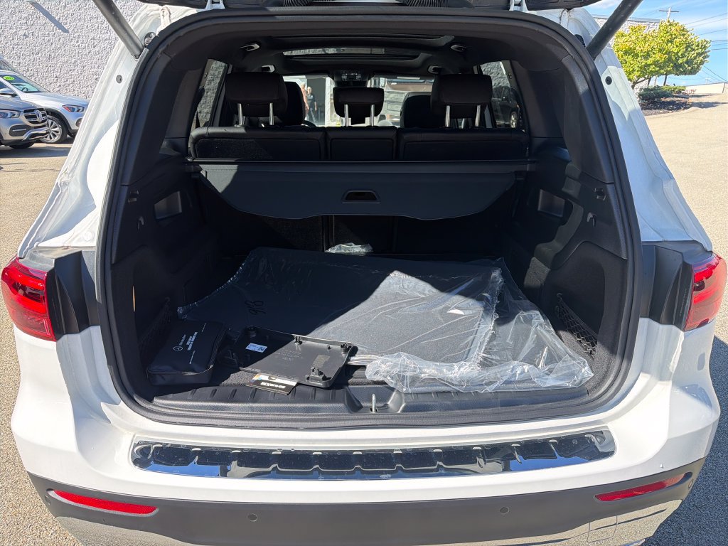 New 2026 Mercedes-Benz GLB 250 4MATIC image 24