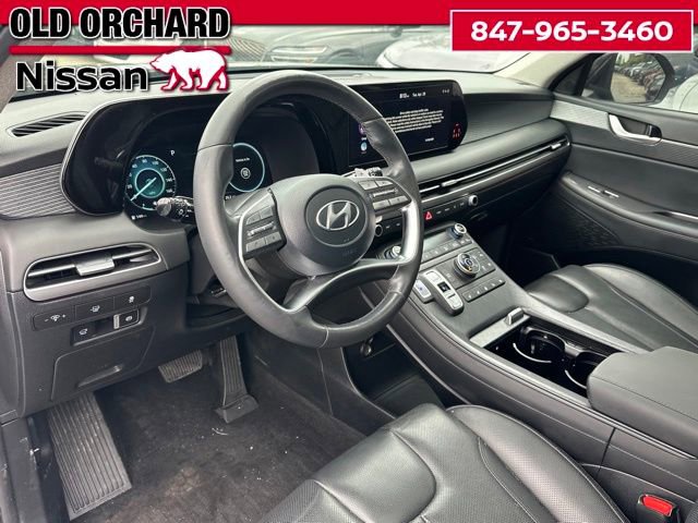 Used 2024 Hyundai Palisade Limited AWD/4WD image 16
