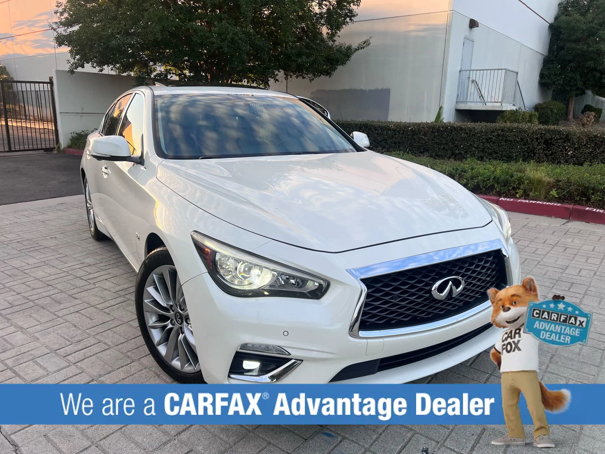 Used 2018 INFINITI Q50 Luxe w/ Essential Package (3.0T Luxe)