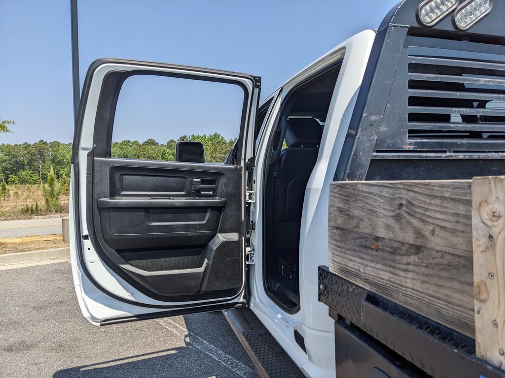 Used 2024 RAM 2500 Tradesman w/ Snow Chief Group AWD/4WD image 46