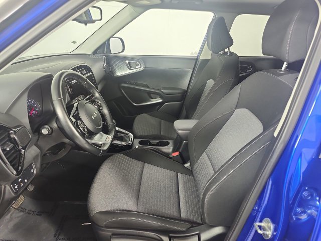 Used 2022 Kia Soul GT-Line FWD image 19