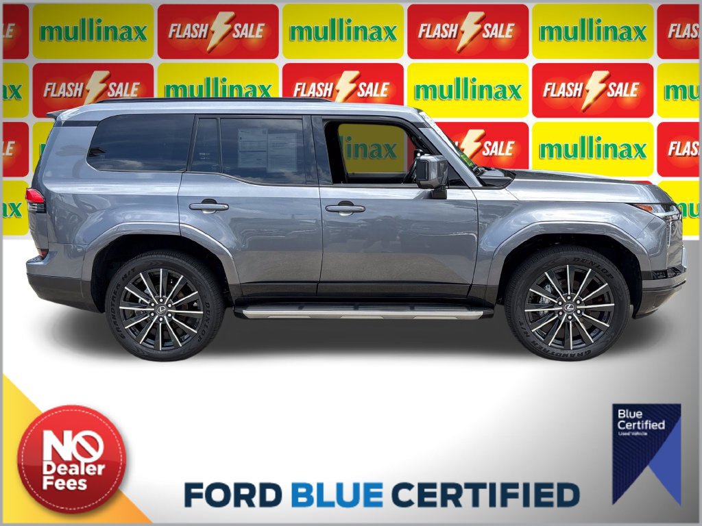 Used 2025 Lexus GX 550 w/ Accessory Package (Z1) AWD/4WD image 2