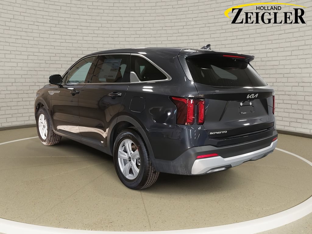 New 2026 Kia Sorento LX FWD image 6