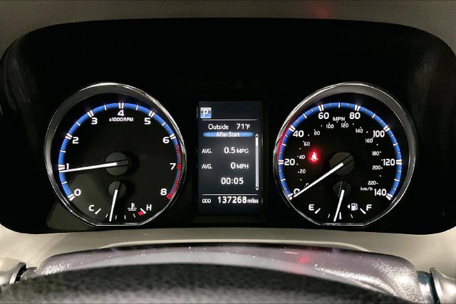 Used 2016 Toyota RAV4 XLE AWD/4WD image 17