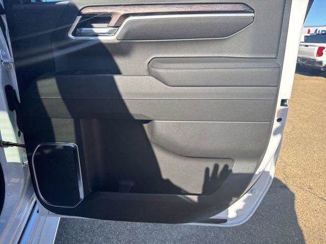 New 2026 Chevrolet Silverado 1500 LTZ w/ LTZ Premium Package image 8