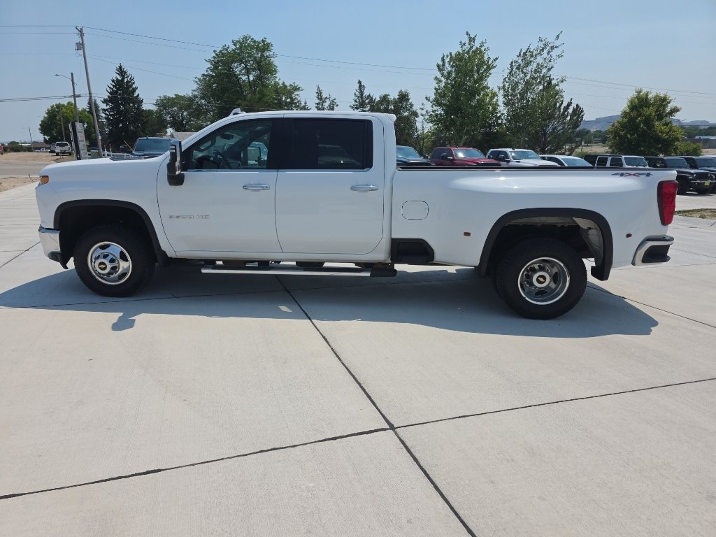 Used 2020 Chevrolet Silverado 3500 LTZ w/ LTZ Plus Package AWD/4WD image 8