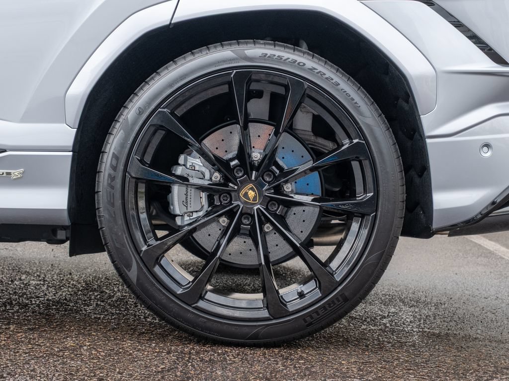 Used 2024 Lamborghini Urus S AWD/4WD image 29