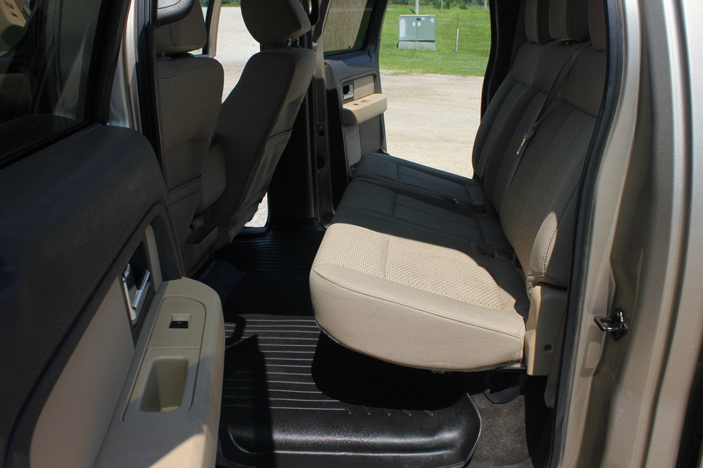 Used 2012 Ford F150 XLT w/ XTR Pkg image 39