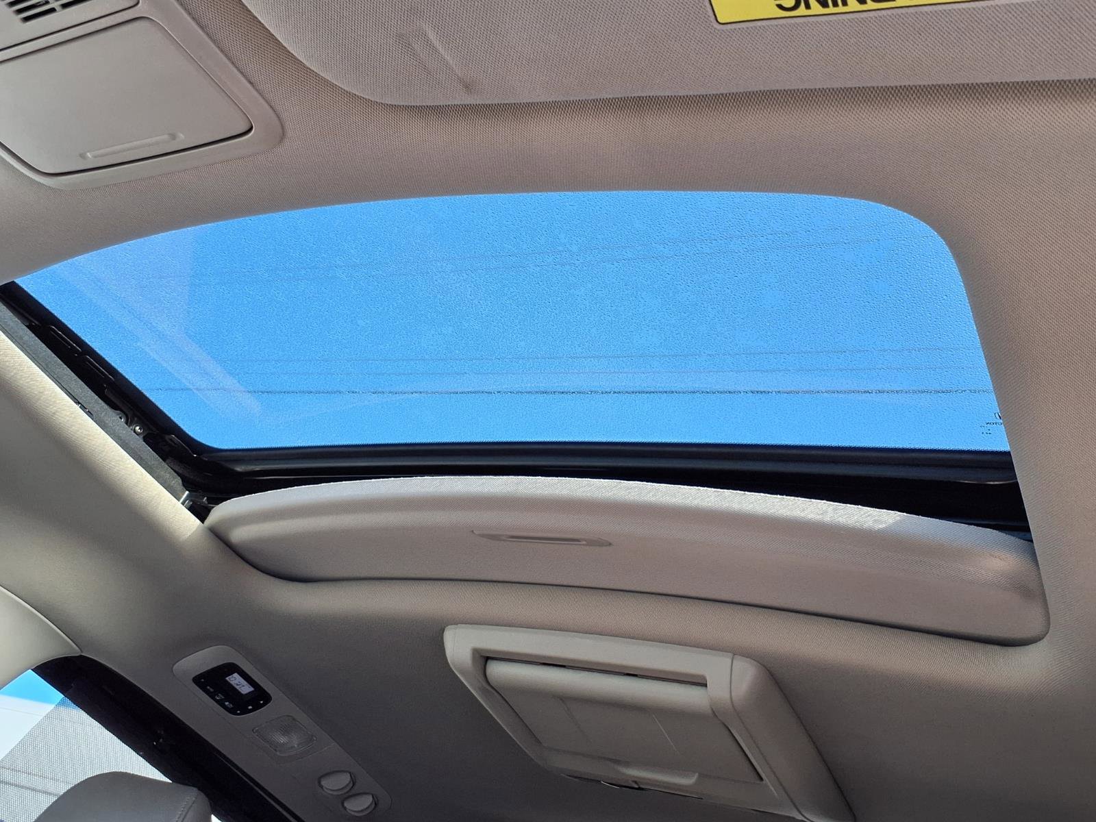 Used 2015 Honda Odyssey Touring image 5