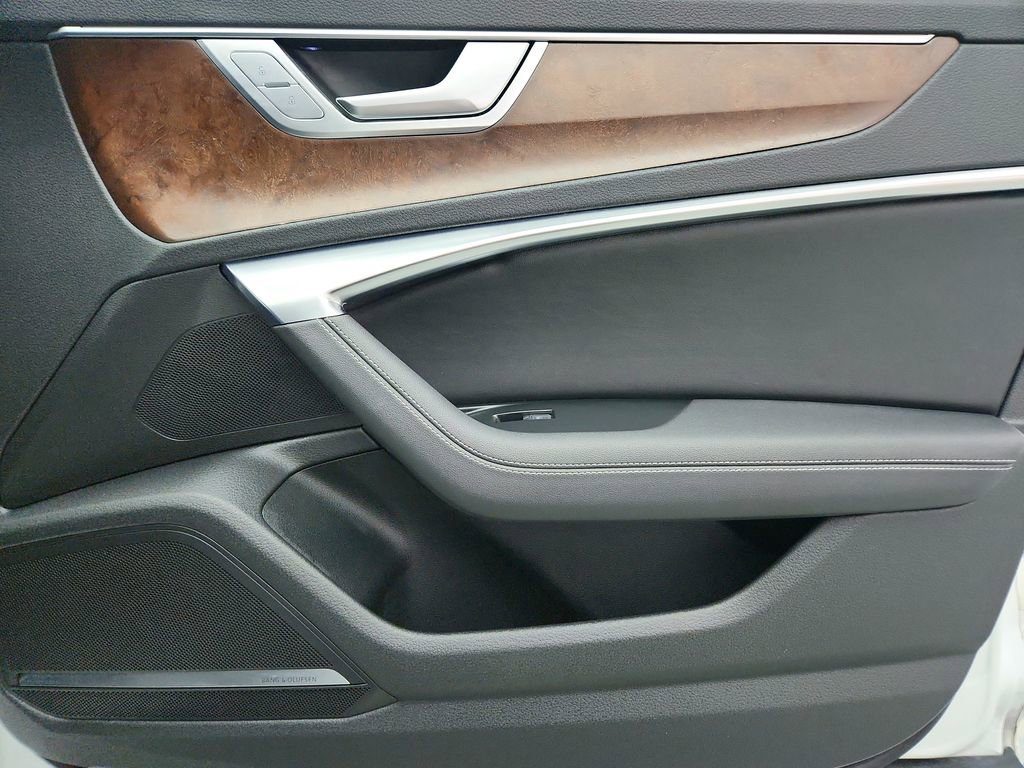 Used 2020 Audi A6 3.0T Premium Plus w/ Premium Plus Package AWD/4WD image 28