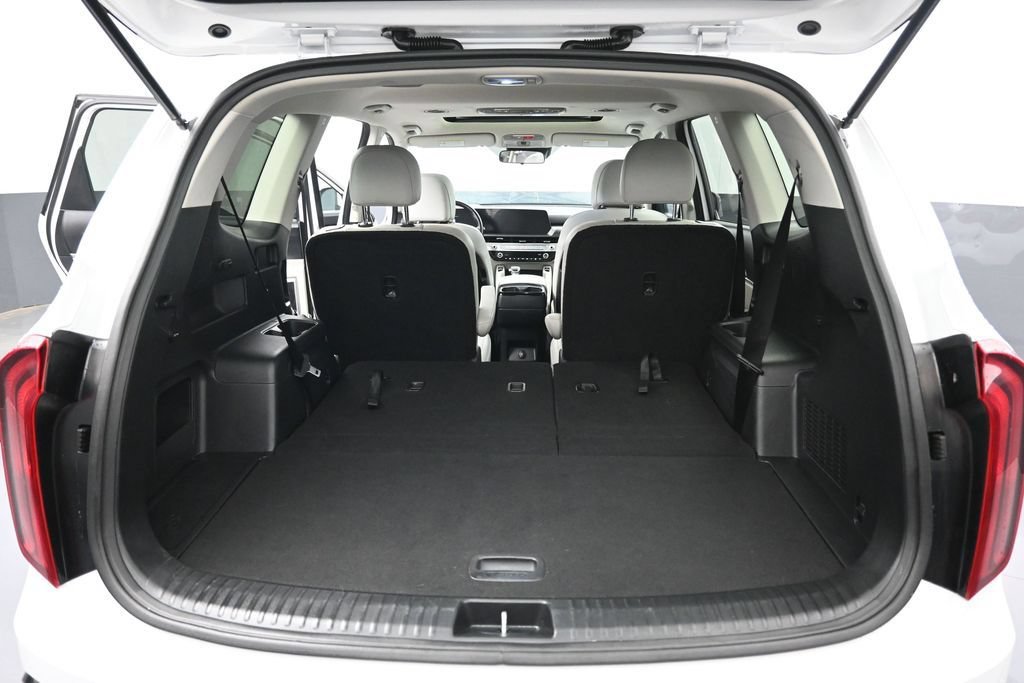 Used 2024 Kia Telluride S w/ S Sunroof Package FWD image 33