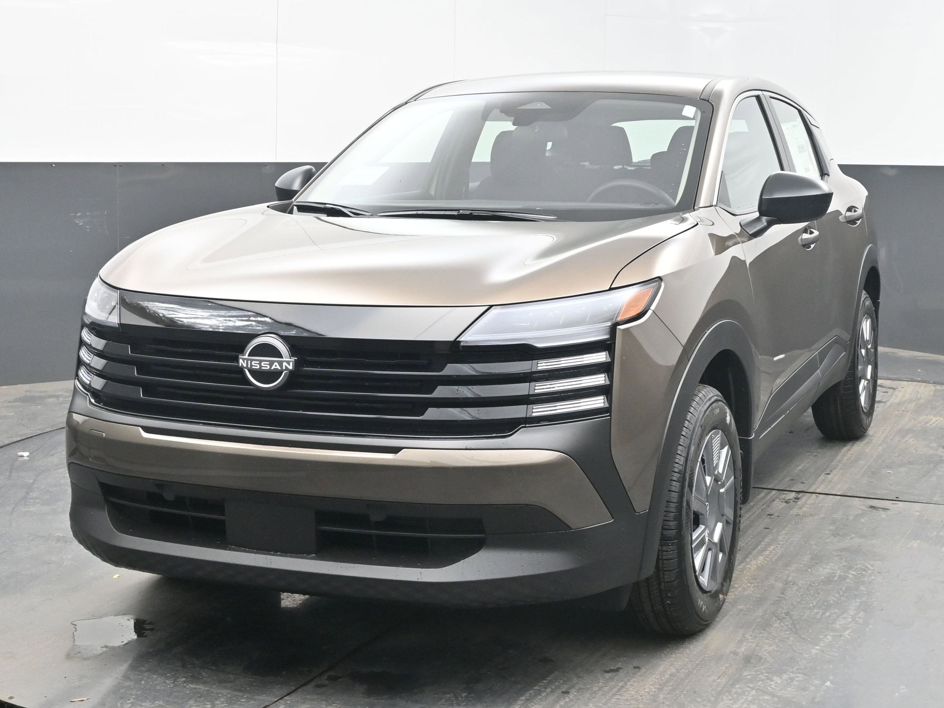 New 2026 Nissan Kicks S image 3