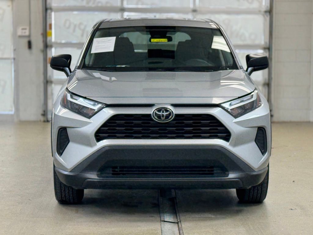 Used 2024 Toyota RAV4 LE image 2