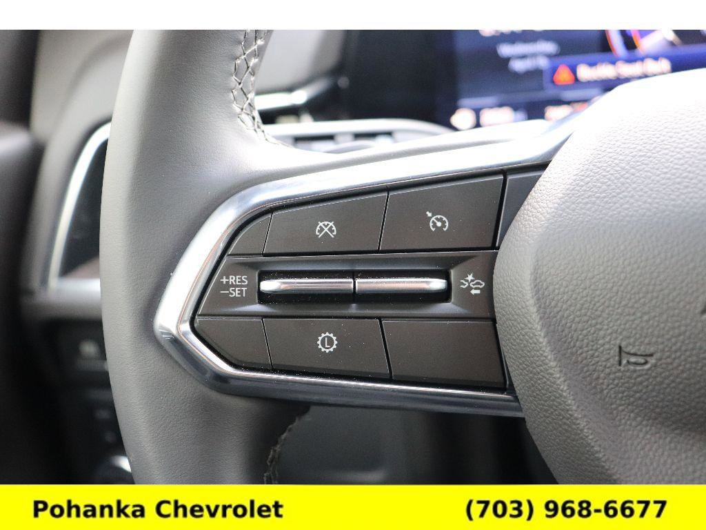 Certified 2025 Chevrolet Suburban Z71 image 12