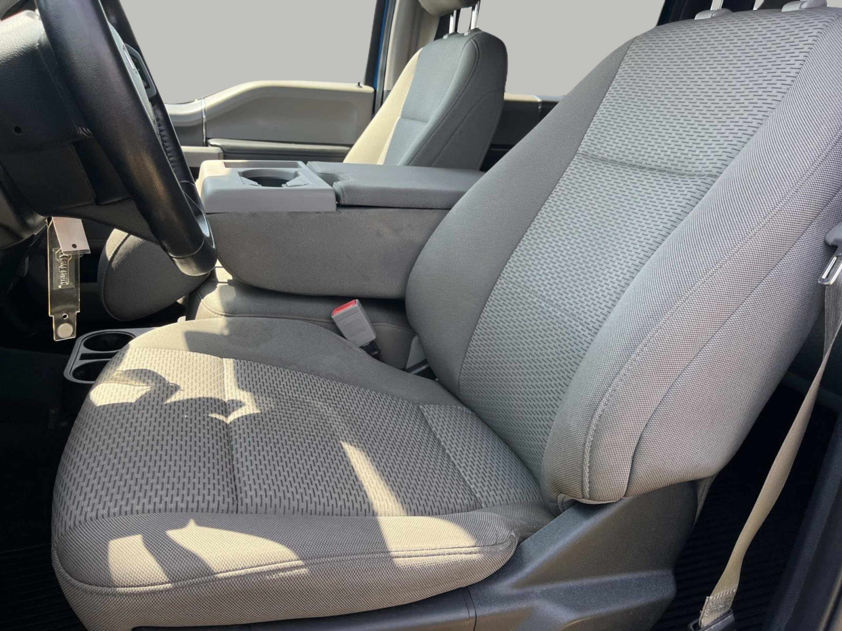 Used 2019 Ford F150 XLT w/ Equipment Group 302A Luxury AWD/4WD image 27