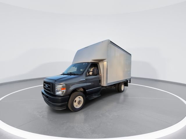 Used 2023 Ford E-350 and Econoline 350 Super Duty w/ Driver's Safety Package image 4