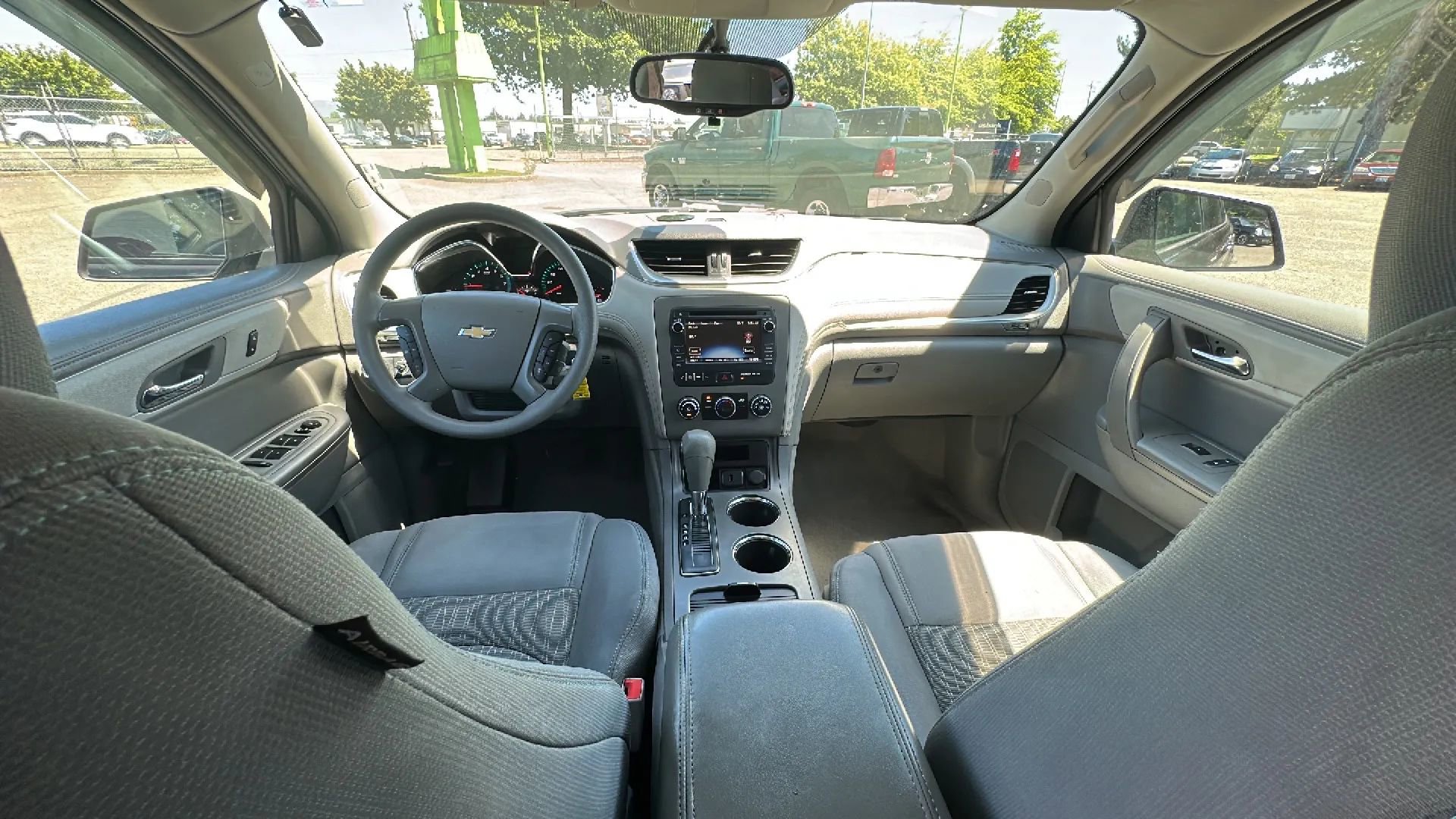 Used 2015 Chevrolet Traverse LS AWD/4WD image 11