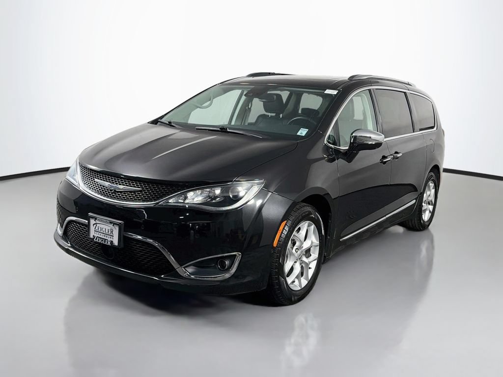 Used 2020 Chrysler Pacifica Limited w/ Advanced Safetytec Group FWD image 3