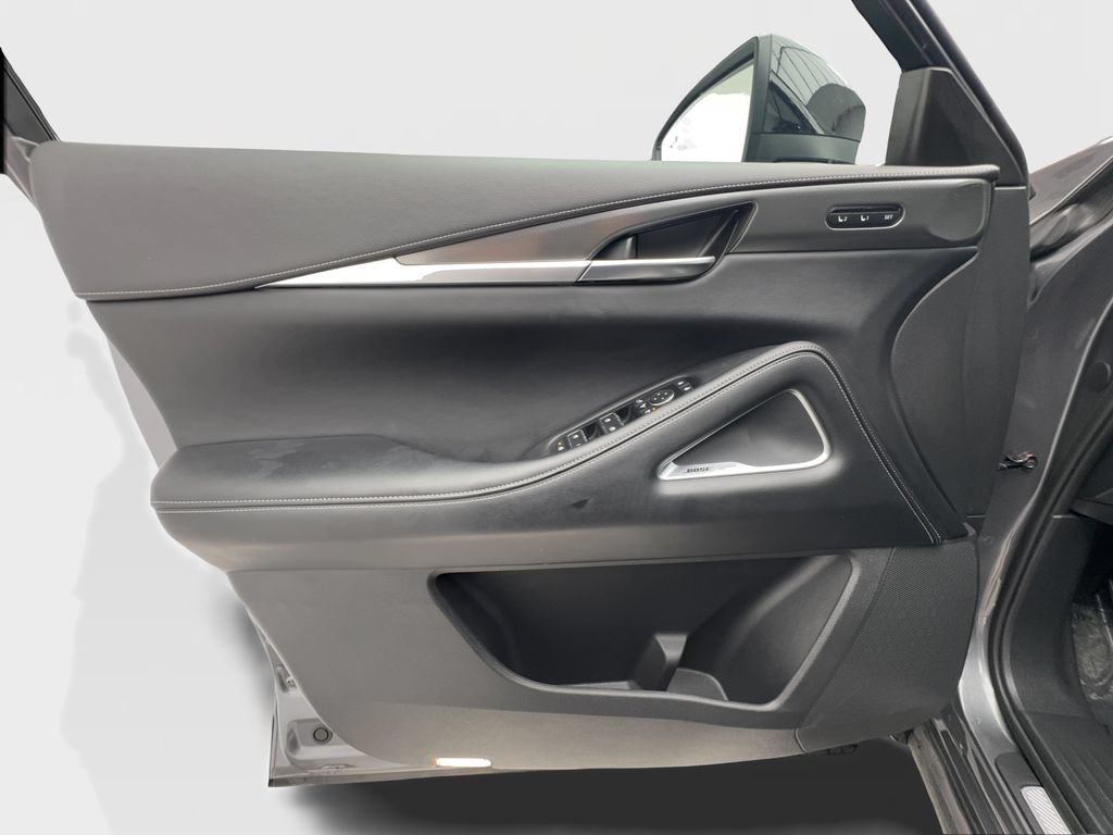 Used 2025 INFINITI QX60 Luxe FWD image 24