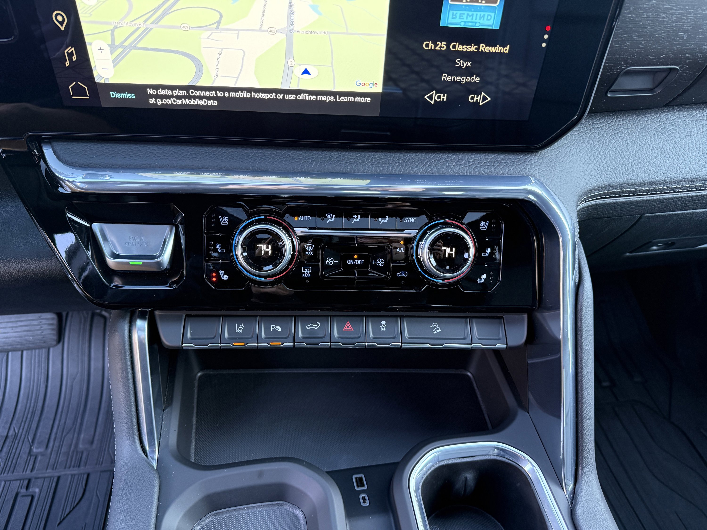 Used 2024 GMC Sierra 2500 Denali w/ Denali Reserve Package image 16