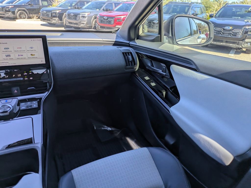 Certified 2023 Subaru Solterra Limited image 20