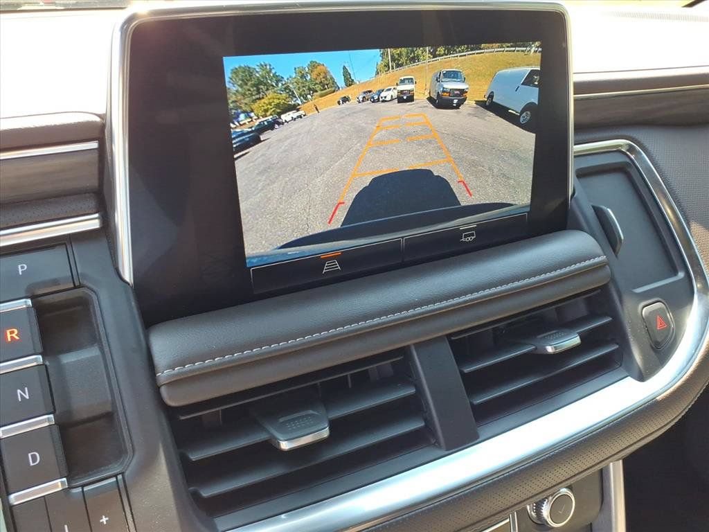 Used 2023 GMC Yukon XL SLT AWD/4WD image 35