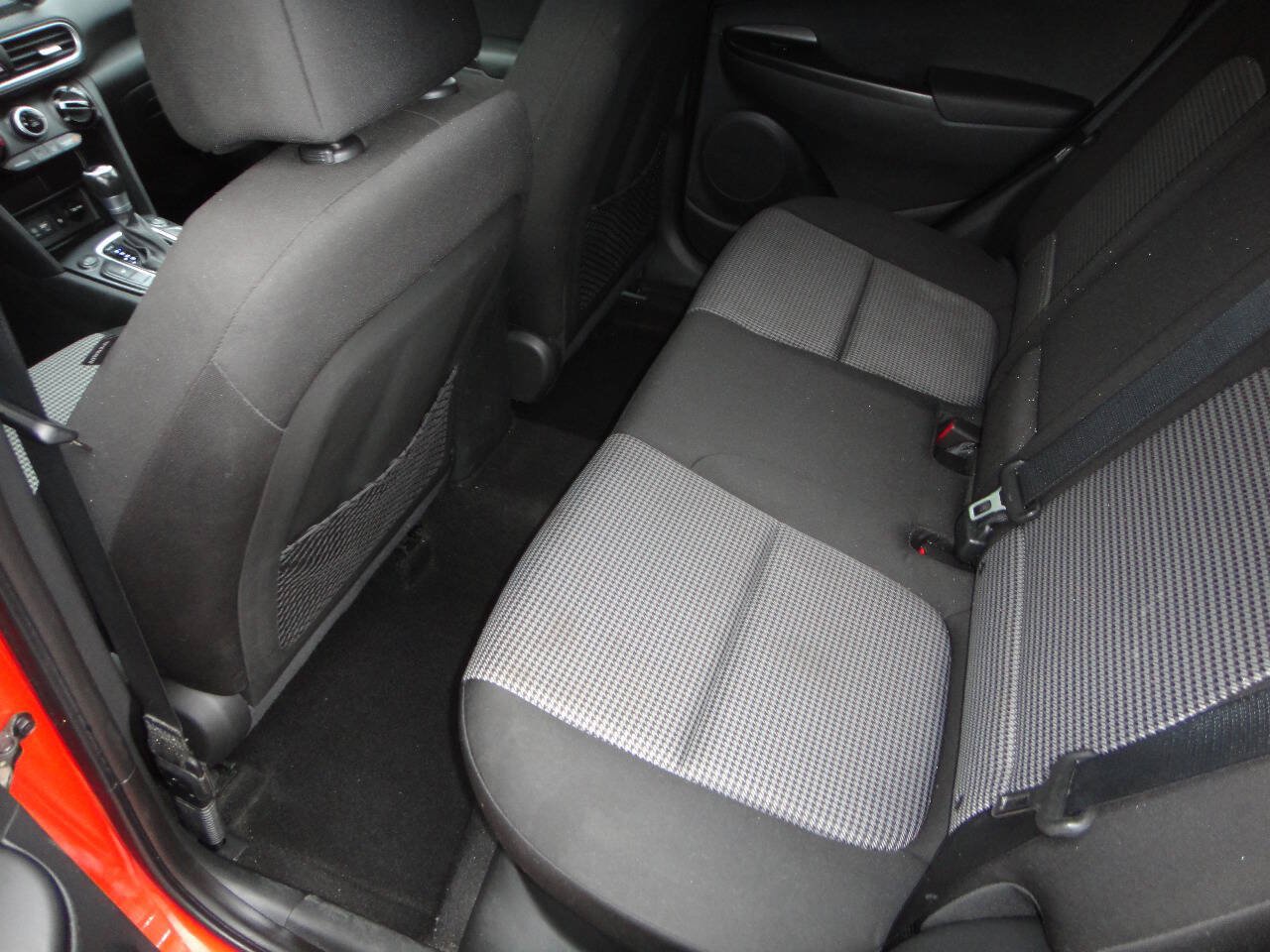 Used 2020 Hyundai Kona SEL Plus AWD/4WD image 10