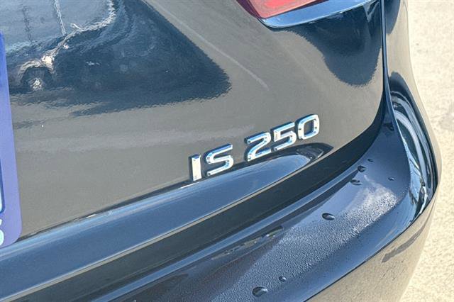 Used 2015 Lexus IS 250 image 30