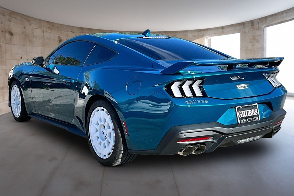 Used 2026 Ford Mustang GT Premium w/ GT Performance Package RWD image 14