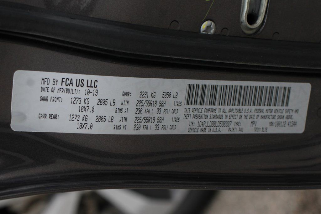 Used 2020 Jeep Cherokee Limited image 47