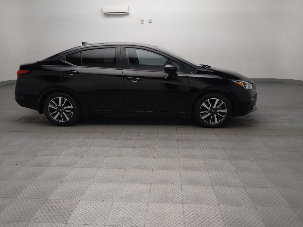 Used 2020 Nissan Versa SV FWD image 11