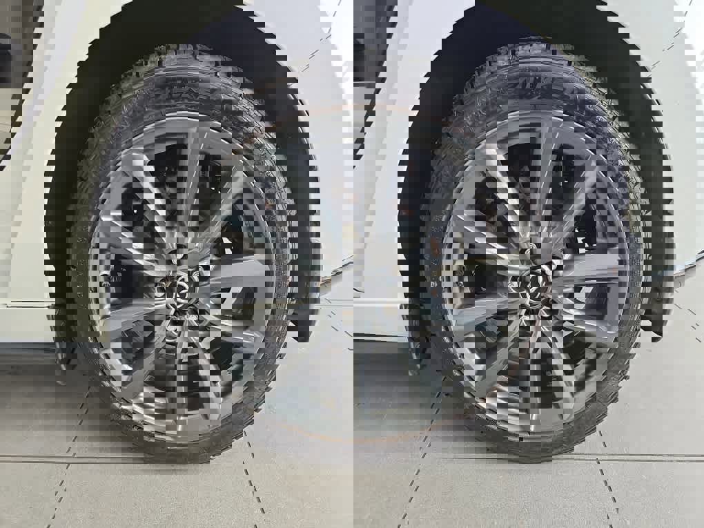 Used 2019 MAZDA MAZDA3 AWD Hatchback w/ Preferred Pkg image 23