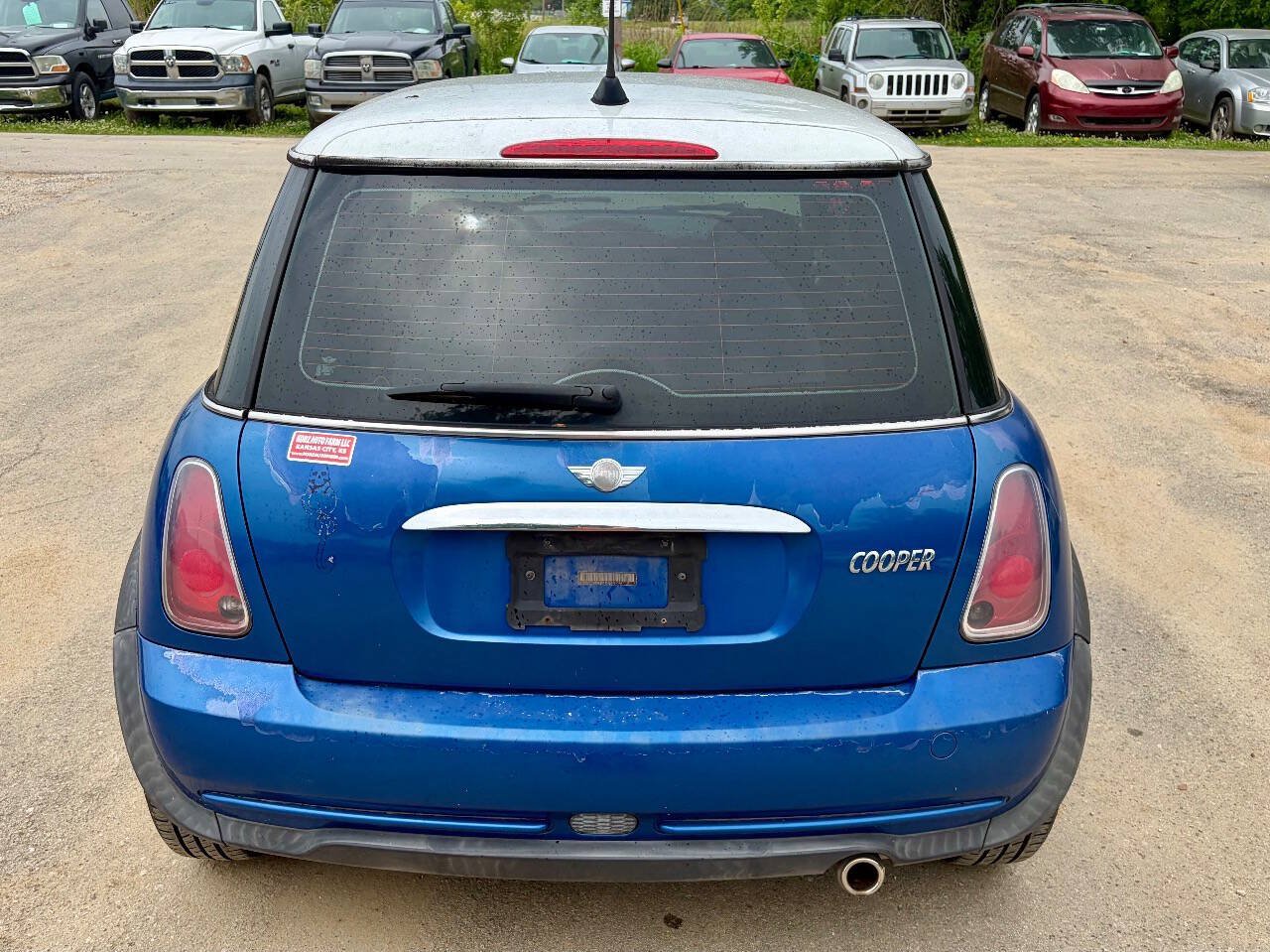 Used 2006 MINI Cooper Hardtop FWD image 4