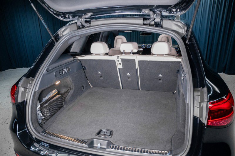 Certified 2026 Mercedes-Benz GLC 300 image 7