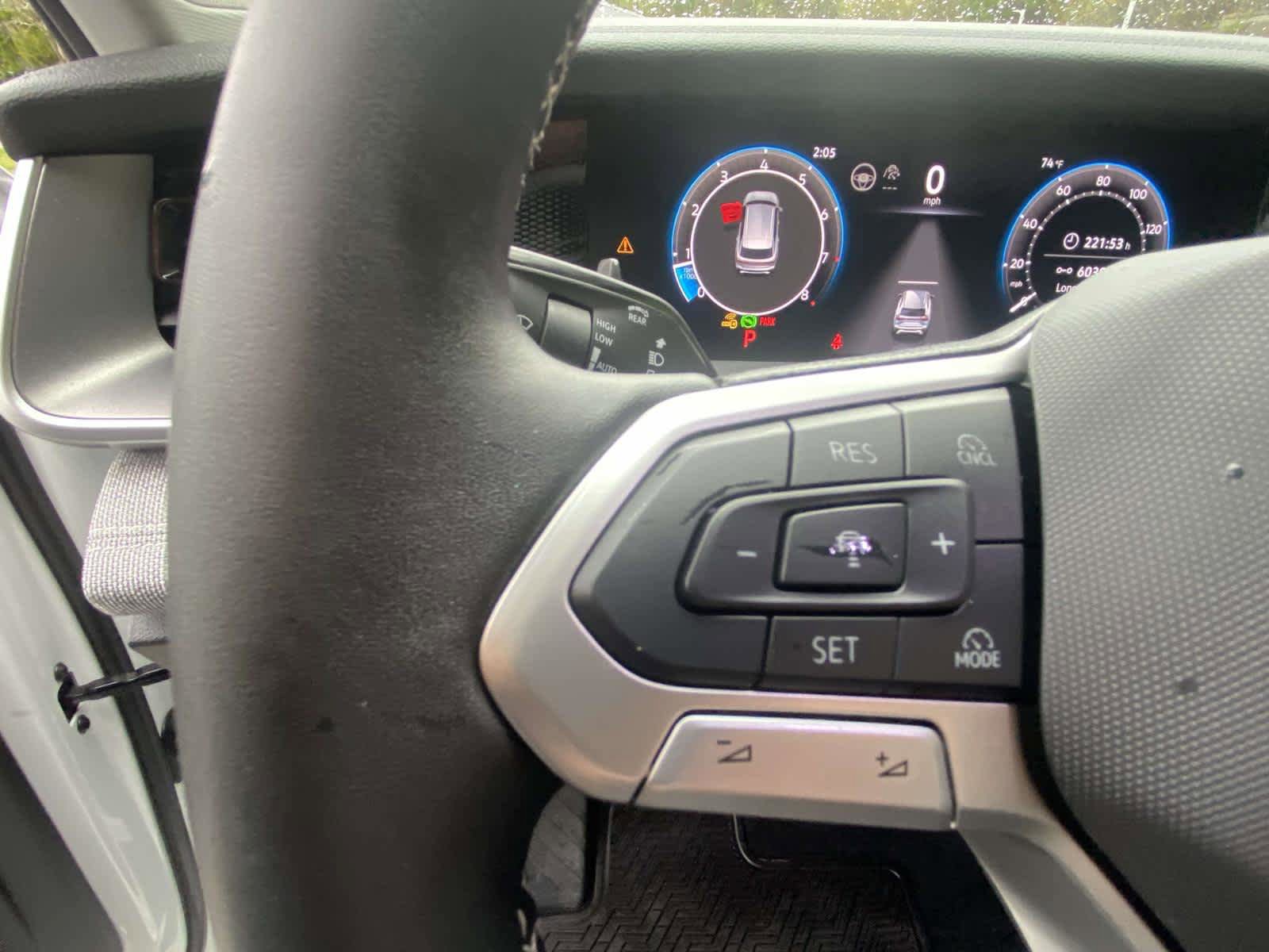 Certified 2025 Volkswagen Tiguan S AWD/4WD image 11