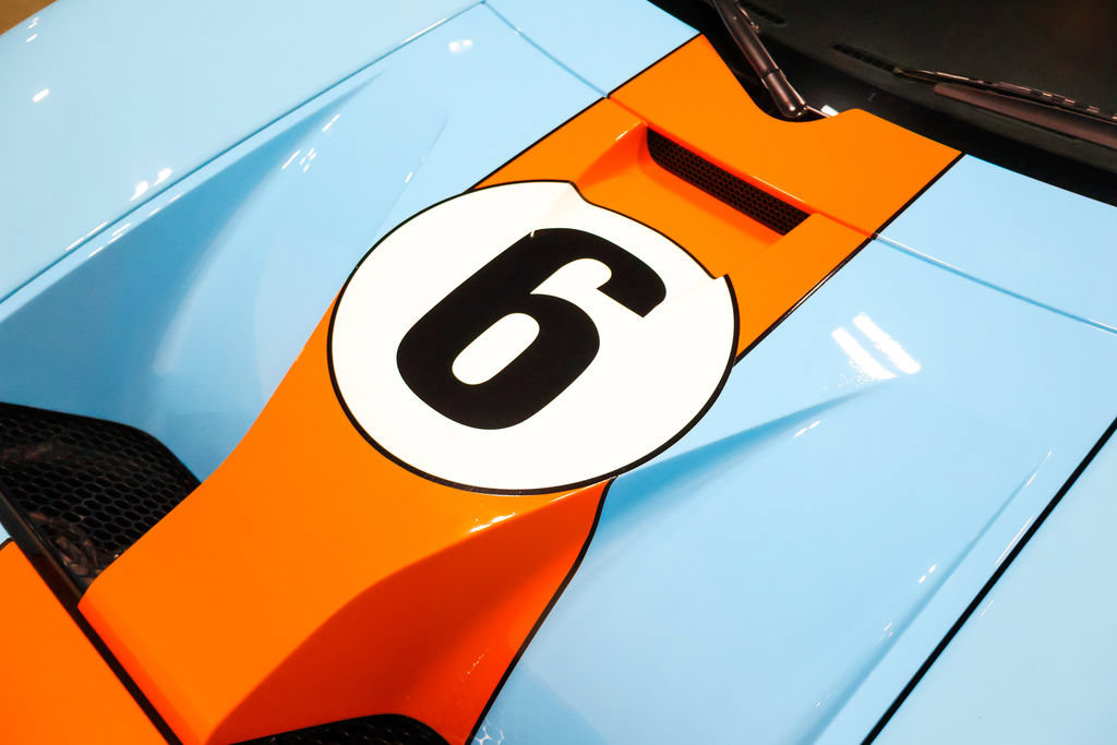 Used 2006 Ford GT RWD image 87
