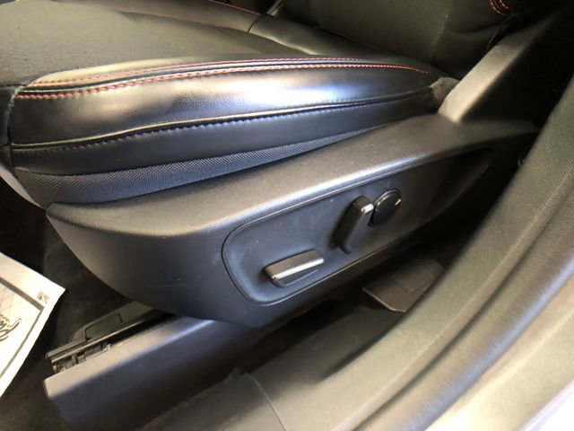 Certified 2025 Ford Escape ST-Line AWD/4WD image 11