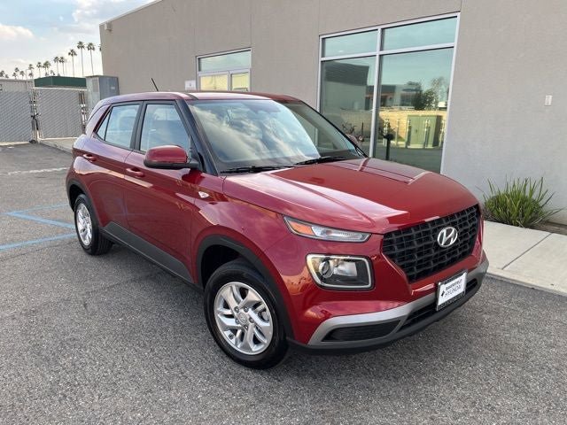 New 2026 Hyundai Venue SE