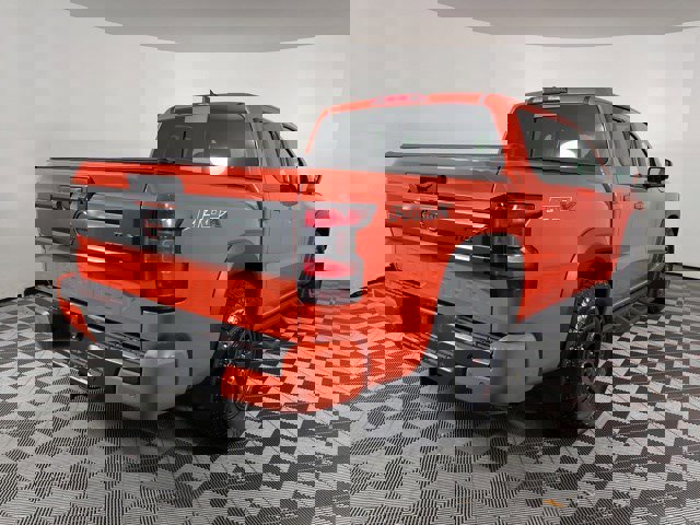 Used 2025 Nissan Frontier Pro-X w/ Pro Convenience Package image 7